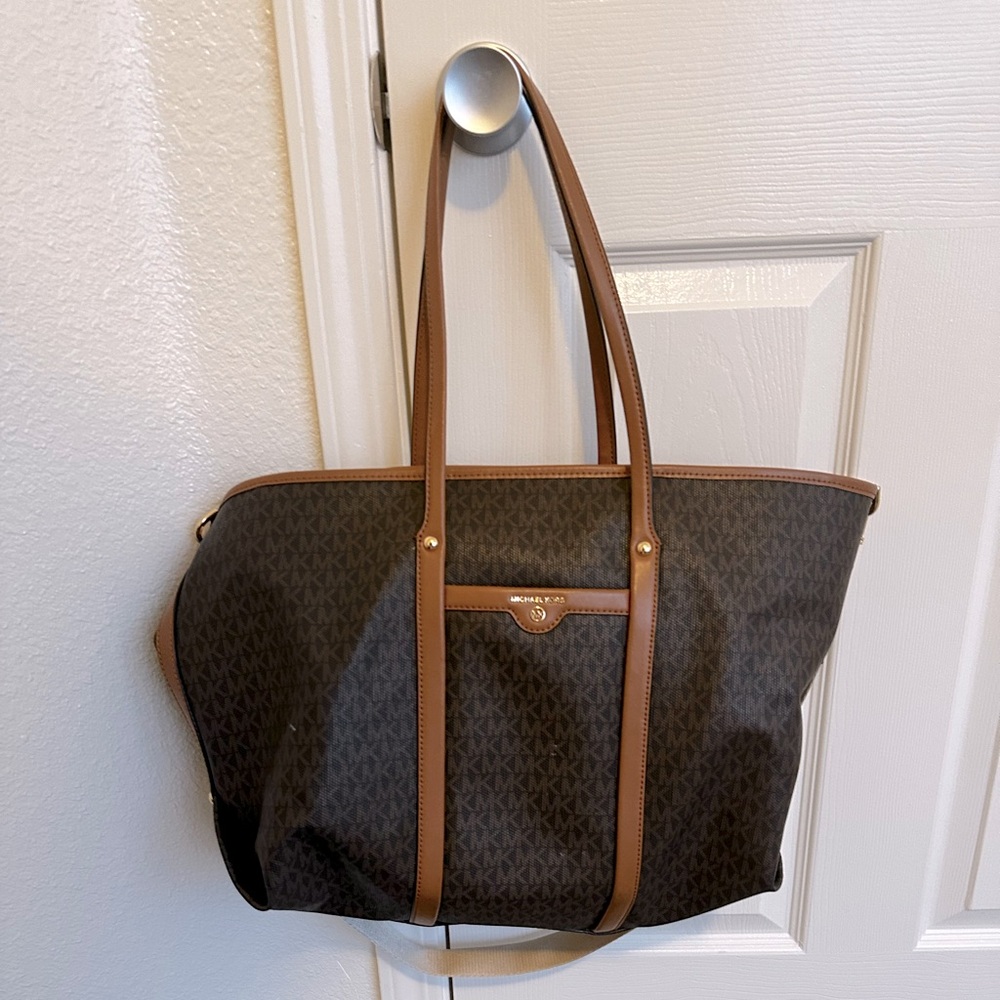 Michael Kors Beck Tote